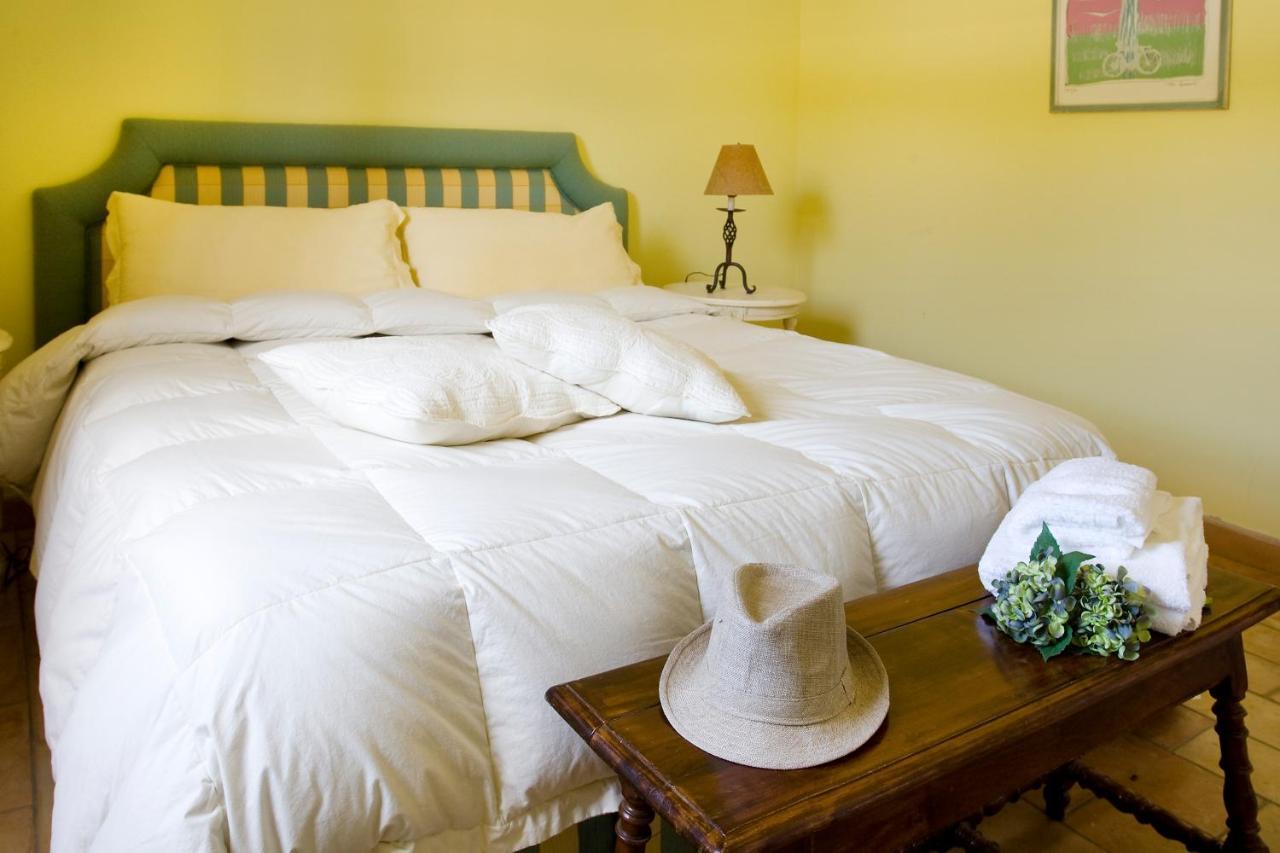 Agriturismo Potrero Grande Sul Lago Di Martignano Con Spiaggia カンパニャーノ・ディ・ローマ エクステリア 写真